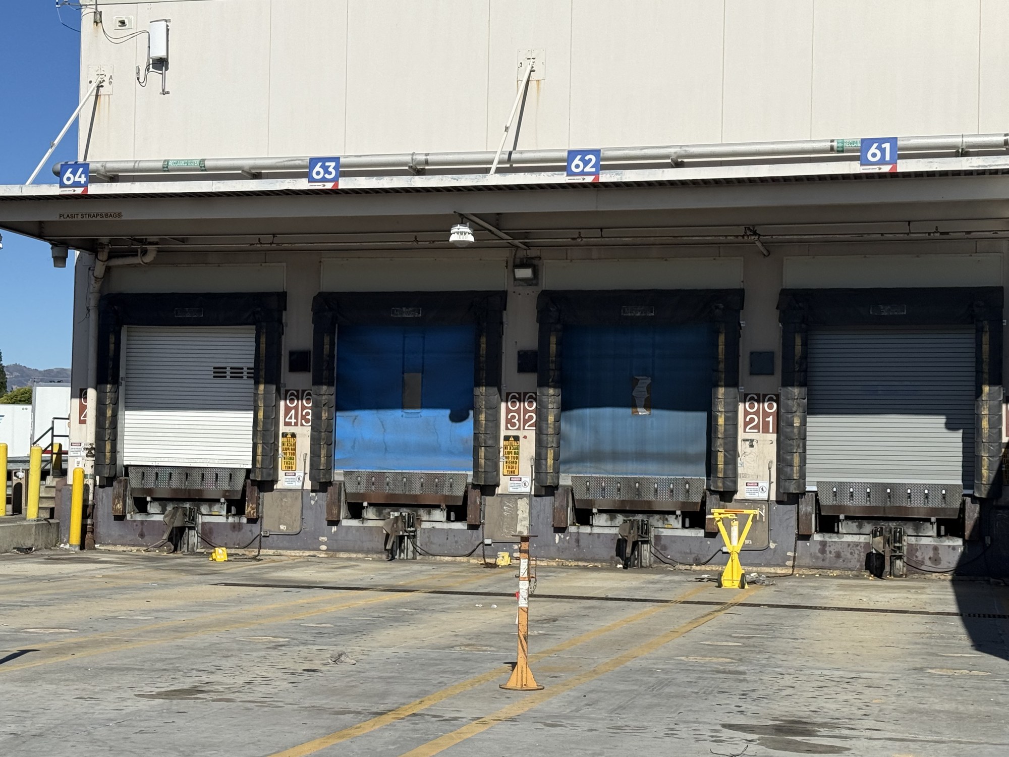 High-Speed Door & Dock Leveler Repair in Carson
